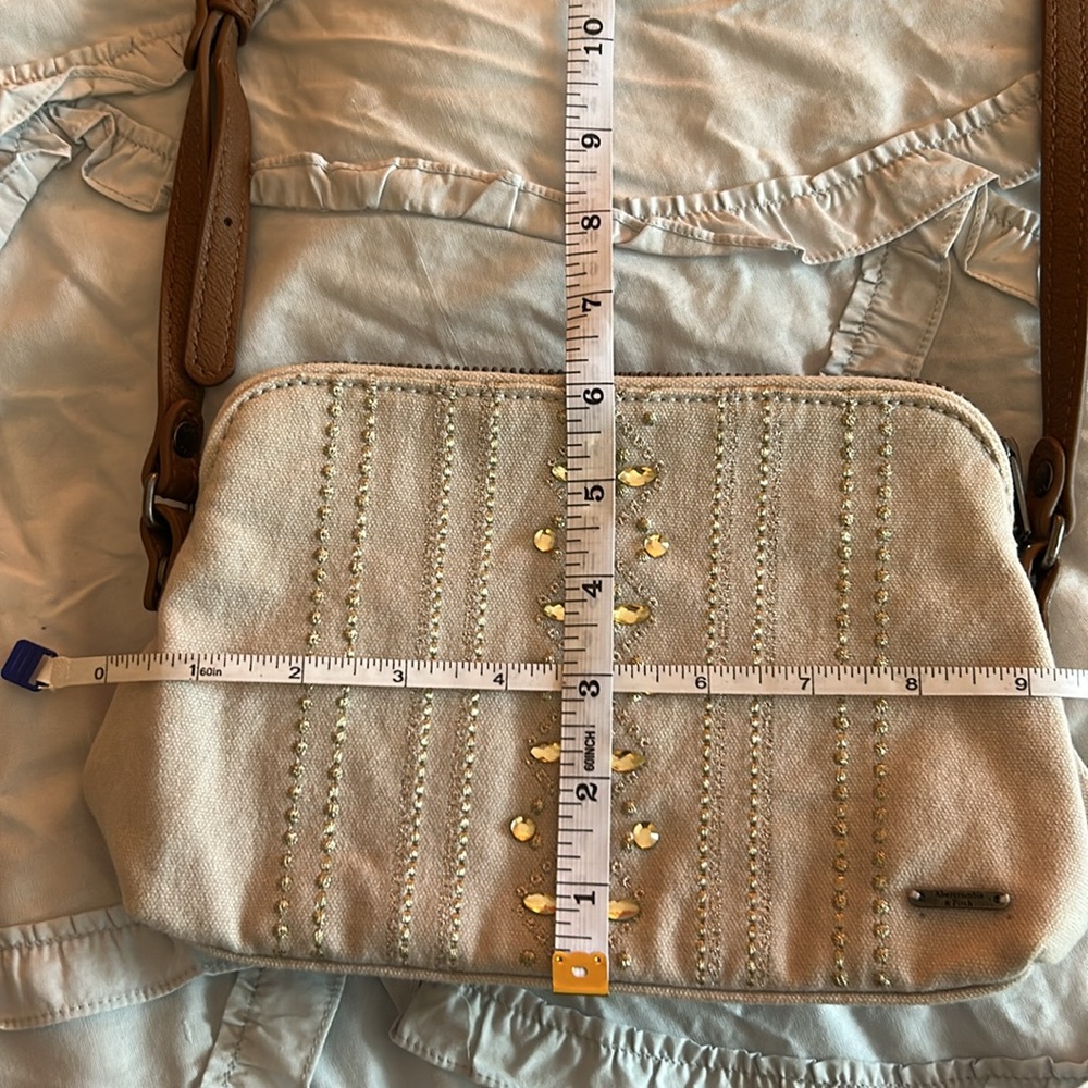 Abercrombie & Fitch White and Brown Crossbody Bag with Floral Details - Picture 8 of 9